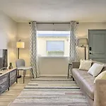 Scottsdale Apartment With Patio About 1 Mi To Old Town!